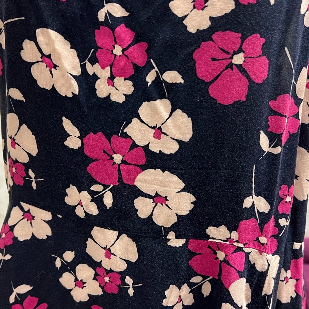 GAP CAMI FIT & FLARE DRESS NAVY FLORAL - Picture 6 of 7
